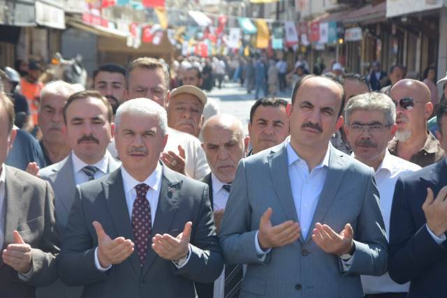 Konya’da 3 gün sürecek ucuz alışveriş günleri başladı 1